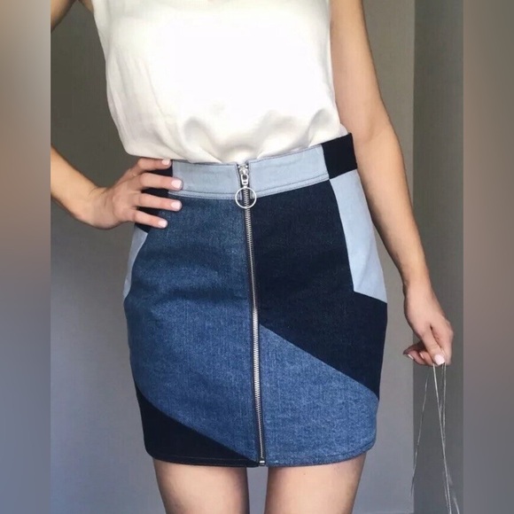 INTERMIX Color Block Mini Skirt - Picture 3 of 8